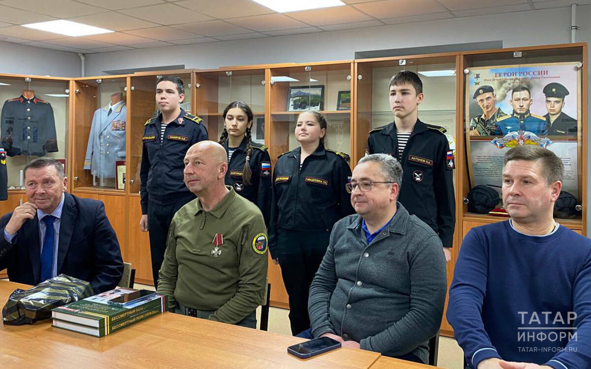 «Мой опыт может быть там полезен»: на СВО из Казани проводили ветерана чеченской войны