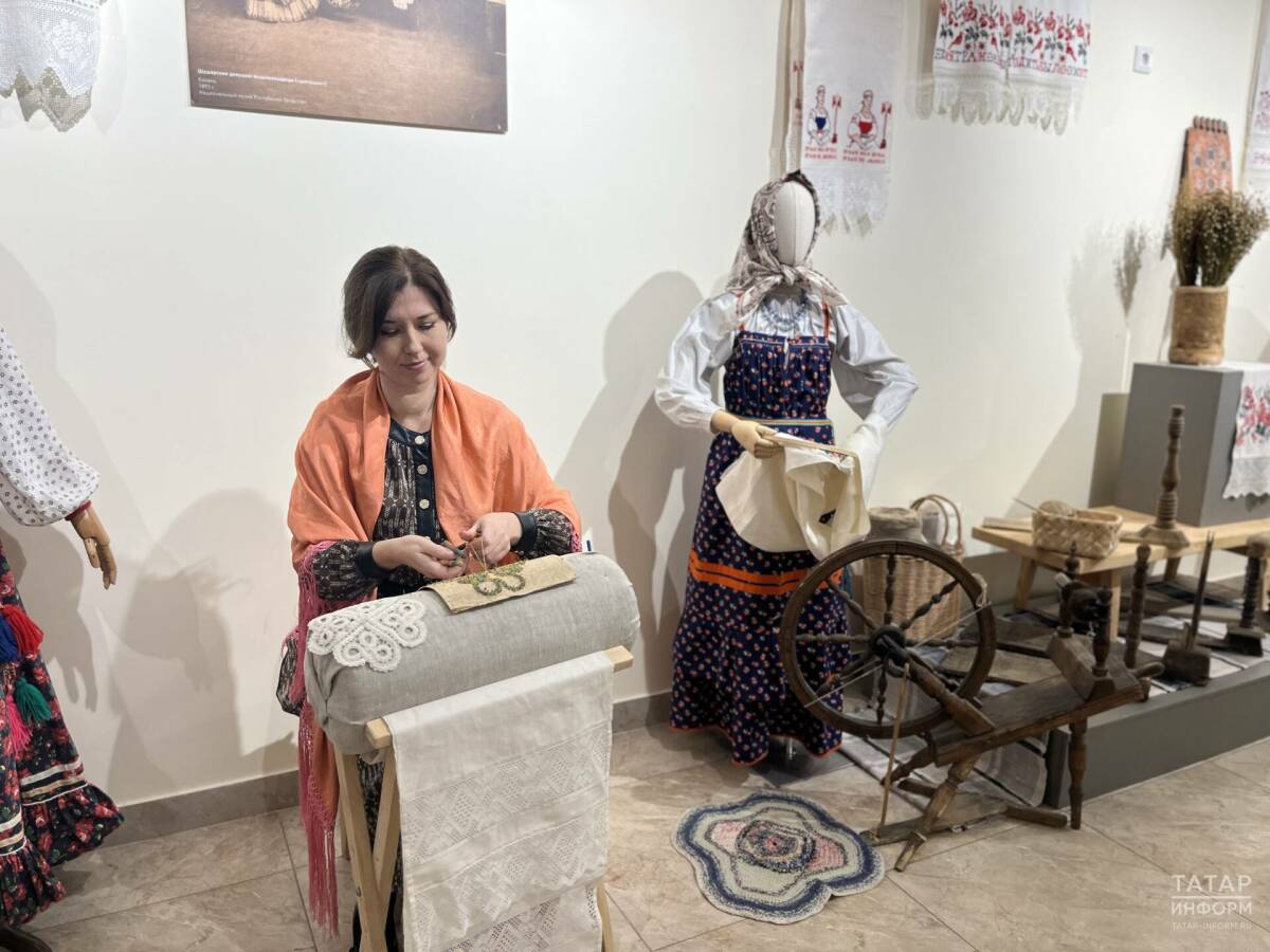 «Это знаковый предмет для русской культуры»: в Казани открылась выставка полотенец