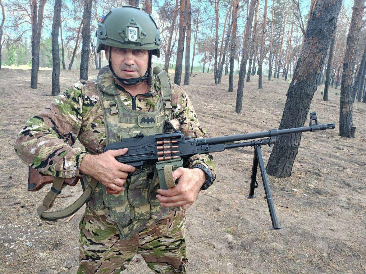 «Захватили остров, 10 человек взяли в плен»: 52-летний боец из РТ громит врага на СВО