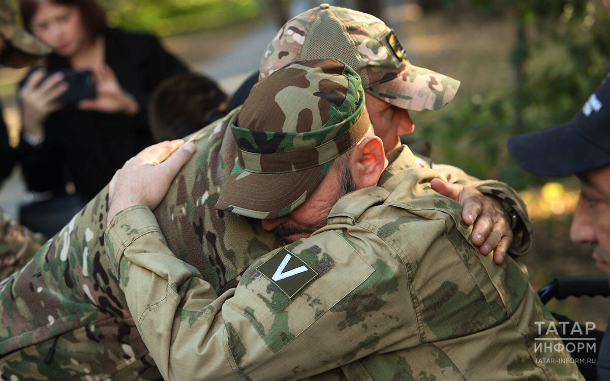 Тяжелые воспоминания и сложности мирной жизни: психиатр о том, как вылечить ПТСР