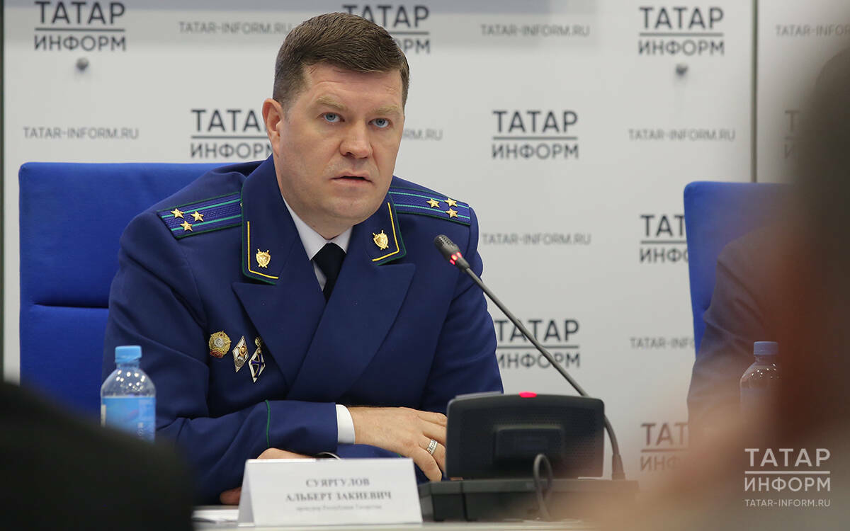 Прокурор Татарстана осудил депутатов, вступившихся за Фаила Камаева