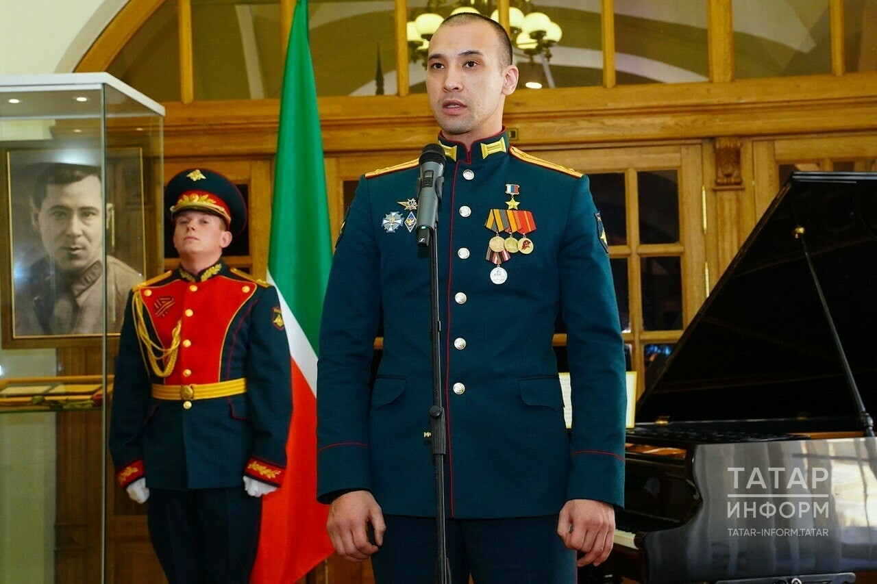 Герой России Расим Баксиков о джалиловцах: В тяжелых условиях их дух не был сломлен