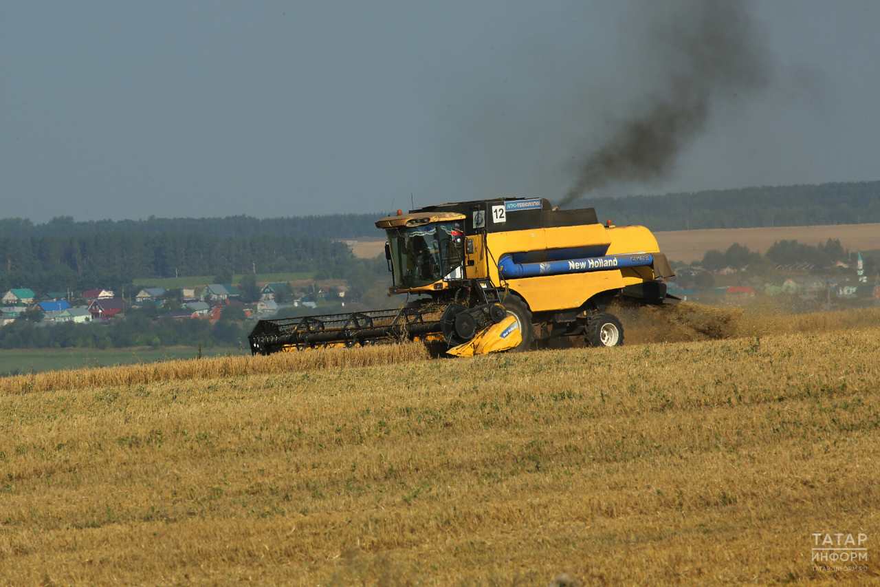 В 2024 году в Татарстане приобретено 242 единицы сельхозтехники