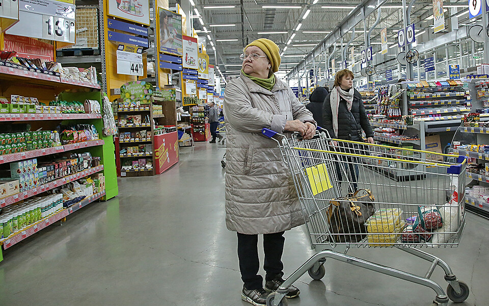 «Сберегают больше, но и тратят больше»: что разгоняло инфляцию в январе