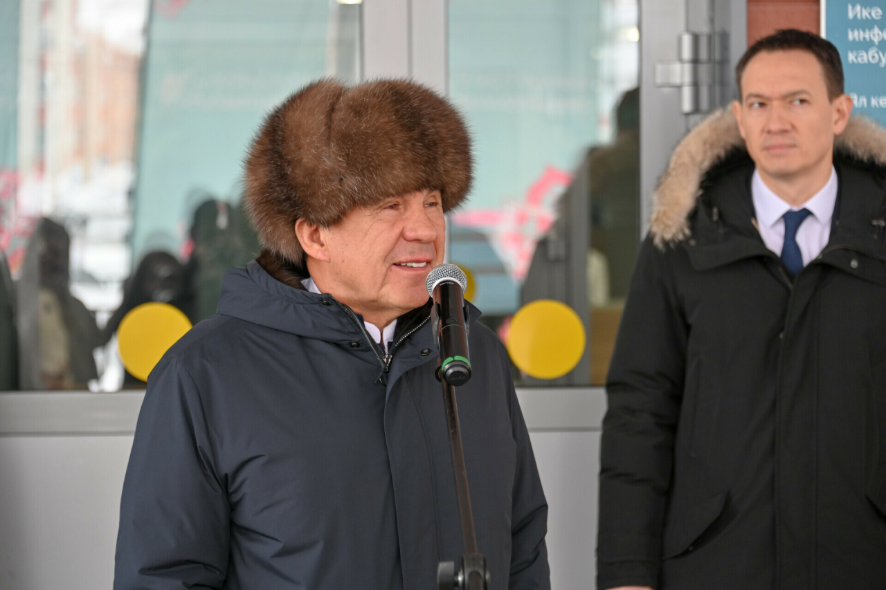 Минниханов принял участие в открытии нового отделения в Альметьевской ЦРБ