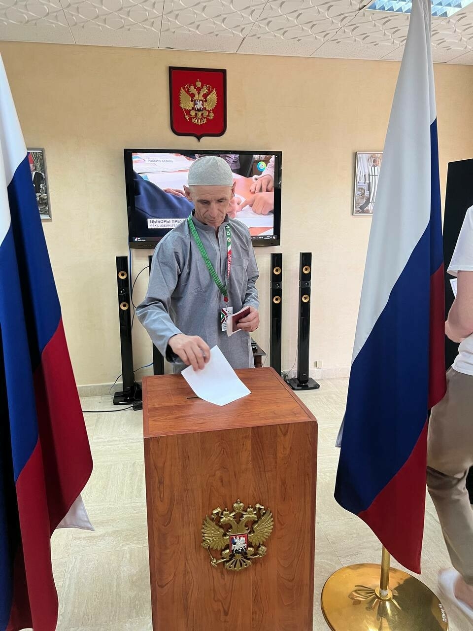 Татарстанские хаджии в Мекке проголосовали на выборах Президента России