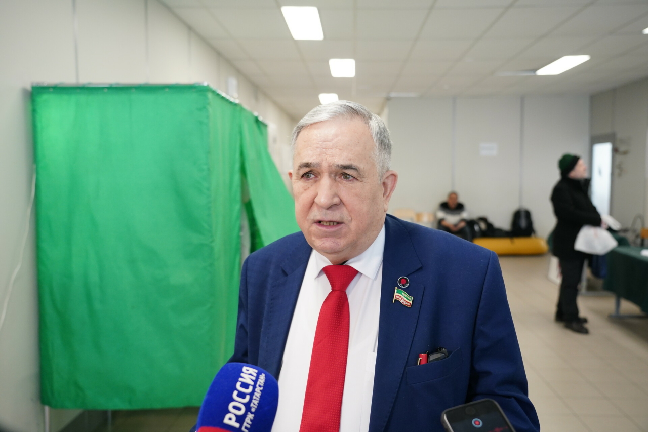 Миргалимов: Порчей урн для бюллетеней развитие России не остановить