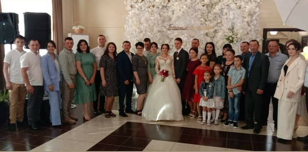 «Сегодня двоих-то детей вырастить сложно – как они справились с пятнадцатью?!»