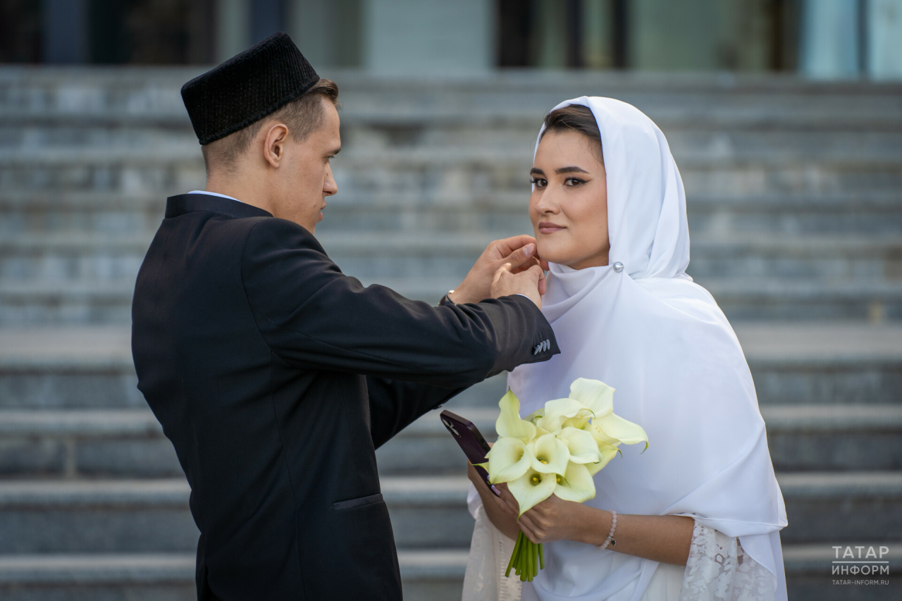 «Очень волнительно»: на фестивале «Рамазан Фест» в Казани молодая пара провела никах