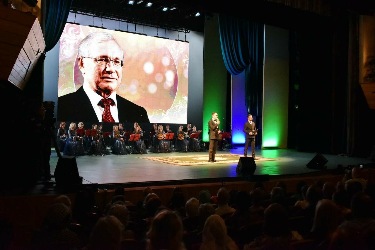 Мухаметшин: Разиль Валеев посвятил свою жизнь защите татарского языка