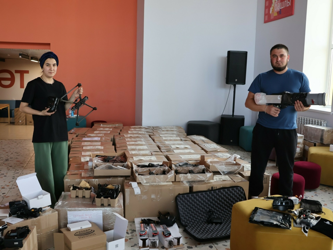 Актанышские волонтеры отправят дроны бойцам СВО