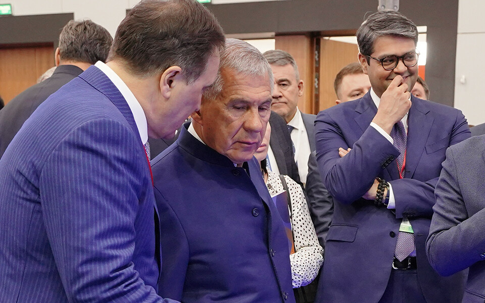 Минниханов об атаке на НПЗ: Энергетика – самая поражаемая и чувствительная сфера