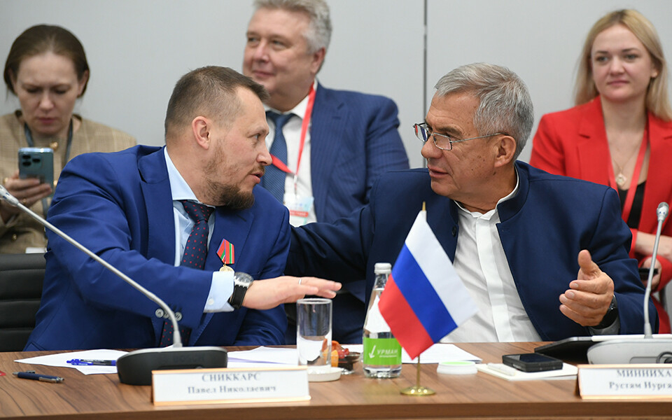 «Если прадеды увидят, что мы все развалили…»: о чем говорили энергетики из СНГ в Казани