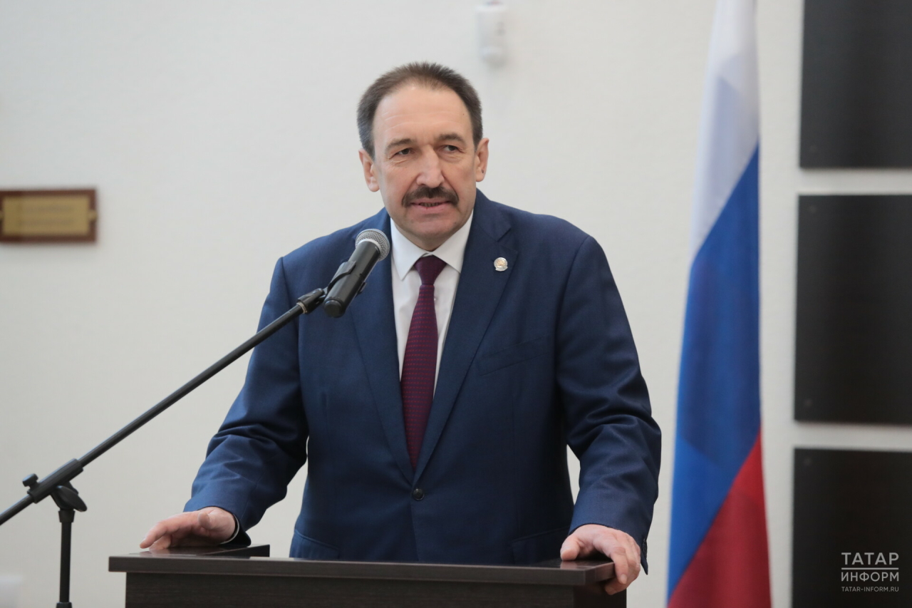 Песошин: Постоянное развитие — основа жизненной позиции молодых химиков РТ