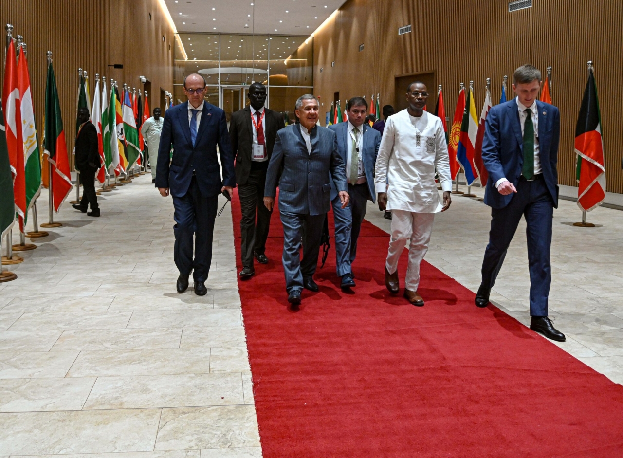 Минниханов в Западной Африке: исламский саммит и нефть Гамбии