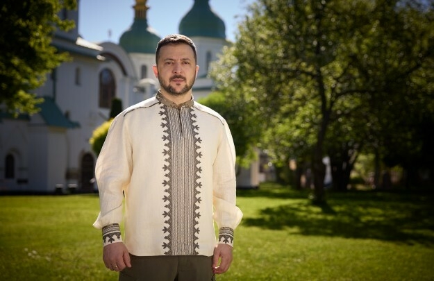 Зеленский в пасхальном обращении назвал Бога союзником Украины