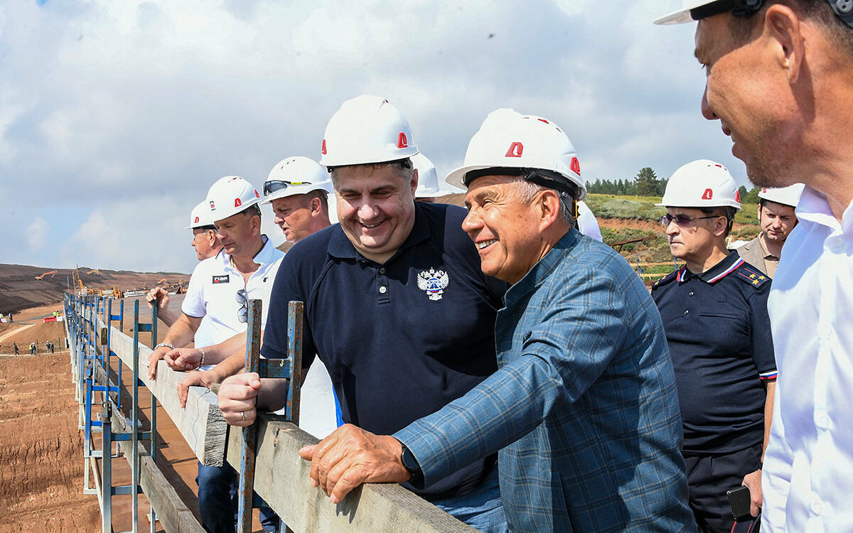 Минниханов: «Движение по новому мосту через Каму запустим уже в этом году»