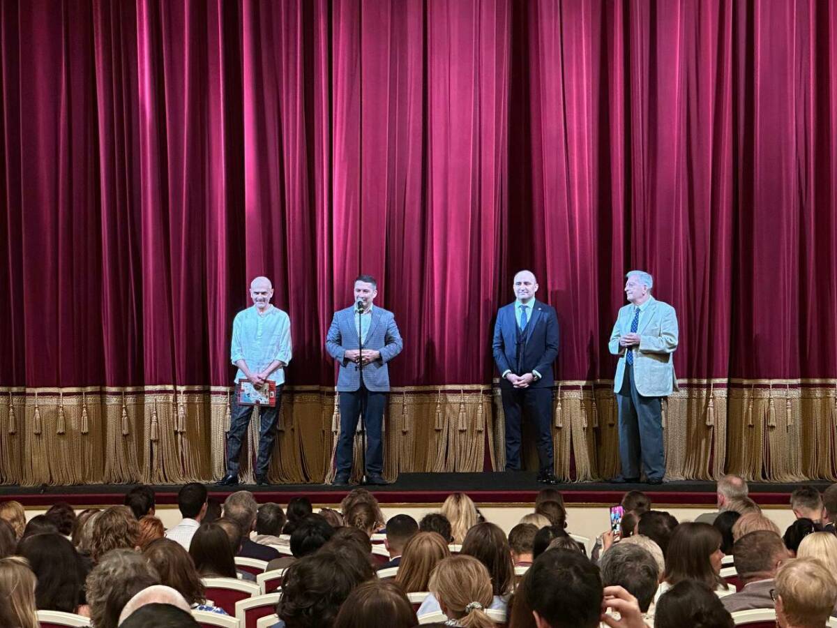 Театр Камала посвятил гастроли в Москве памяти Юрия Соломина