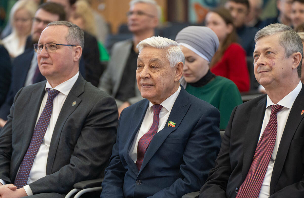 «Журналистика и парламент чем-то похожи»: как поздравляли медиа Татарстана с Днем печати