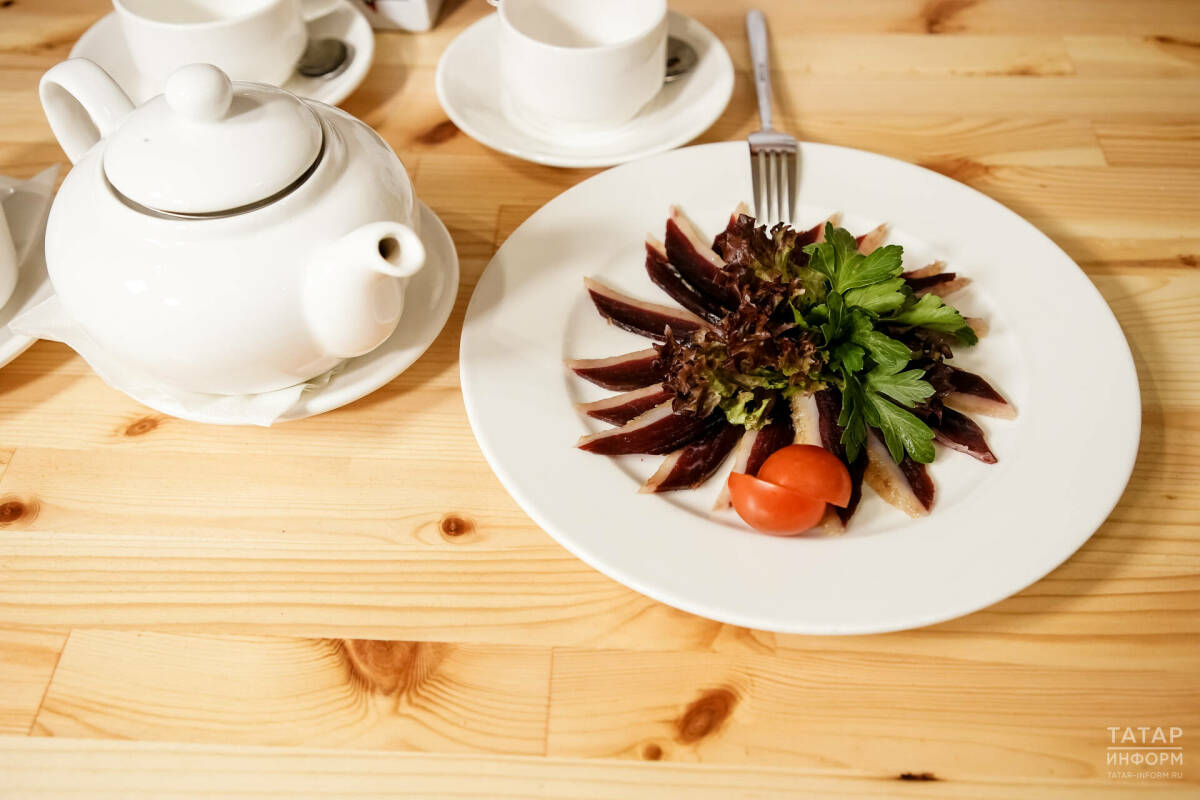 Врач объяснила татарстанцам, как вернуться к нормальному режиму питания после праздников