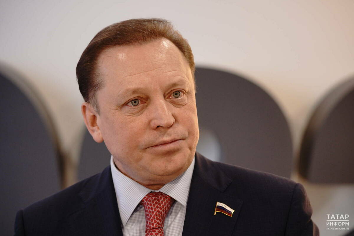 «Подтверждение авторитета Татарстана»: Айдар Метшин о поправке в законопроект о МСУ