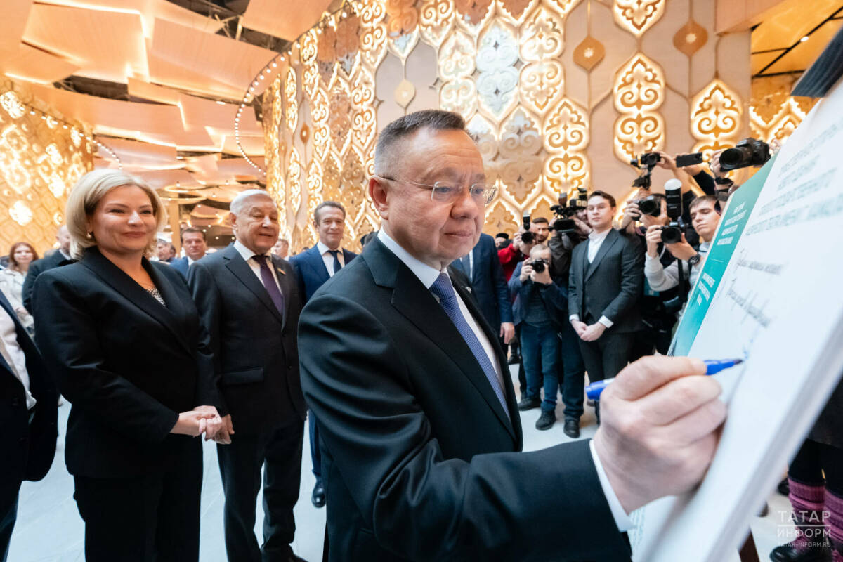 Файзуллин о новом театре Камала: «Восхищен. Нужно стремиться к такому результату»