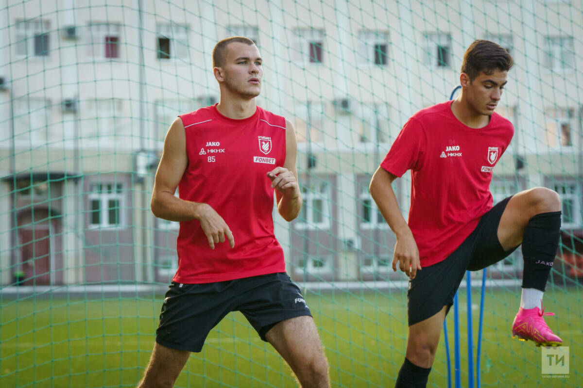 Даниил Кузнецов, ушедший из «Рубина» в «Урал», забил дебютный мяч за екатеринбуржцев