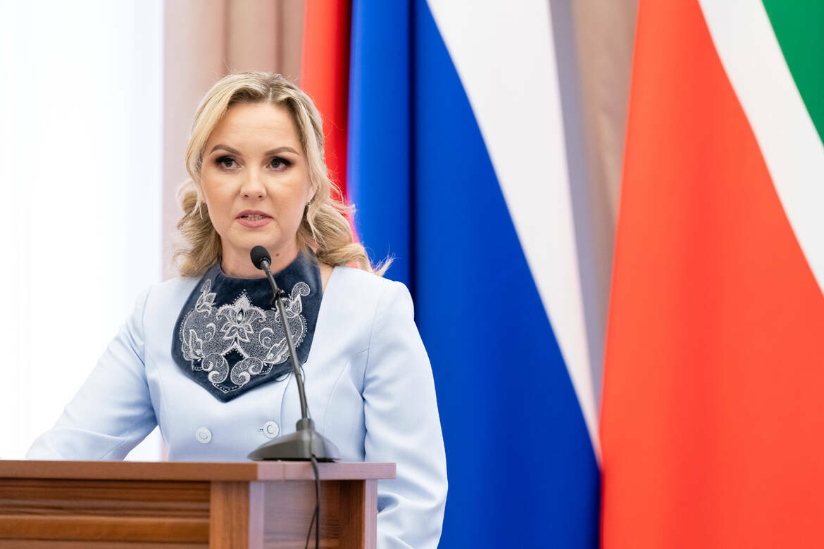 Ахметова: В органы ЗАГС Татарстана в 2024 году обратилось более 600 тысяч граждан