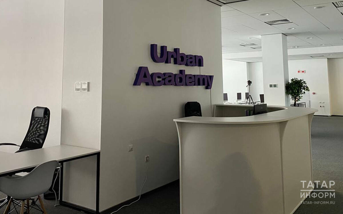 «Хотела учиться, а на меня оформили кредит»: что известно о скандале с Академией URBAN