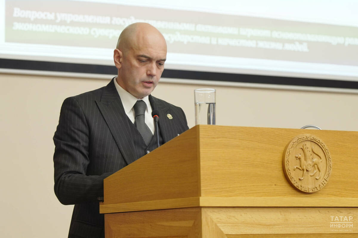 Азат Кадыров предложил снижать планку площади зданий в налоге на имущество организаций