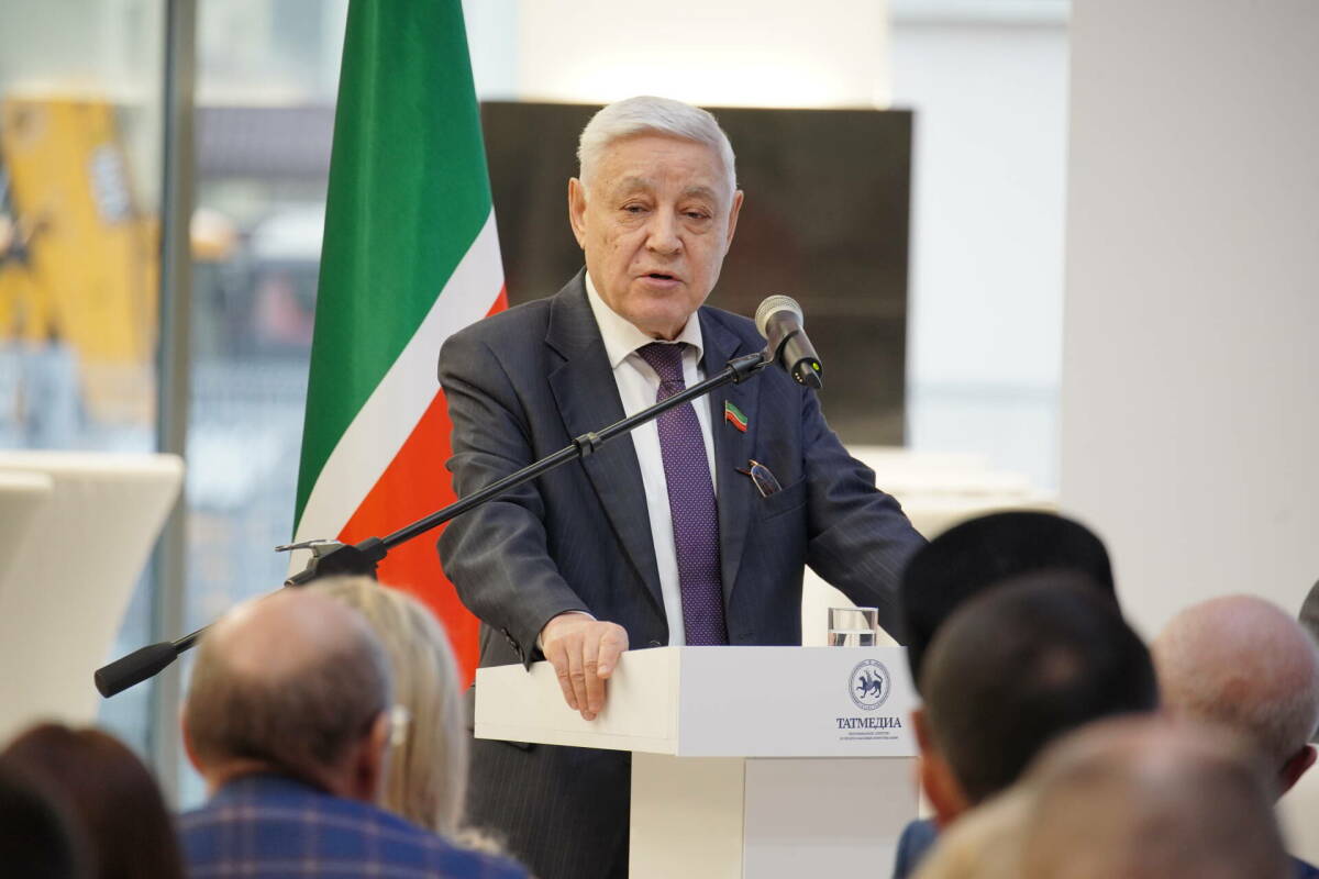 Своевременно и правдиво: Мухаметшин дал поручение СМИ Татарстана