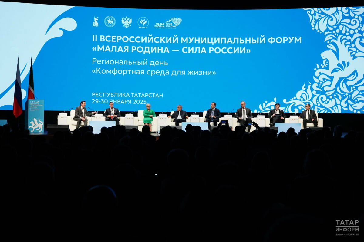 Мастер-класс Минниханова, выборы Лукашенко и выплаты контрактникам: обзор событий недели