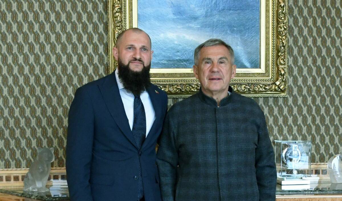 Минниханов встретился с новым руководителем представительства главы Чечни в Татарстане