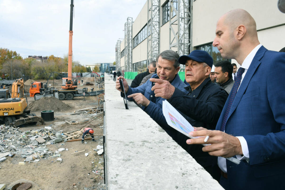 Кузницы и стеклодувная мастерская: Минниханову презентовали проект обновленного ЦУМа