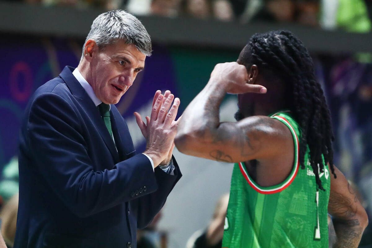 «УНИКС» дома сыграет с «Уралмашем» в матче Единой лиги