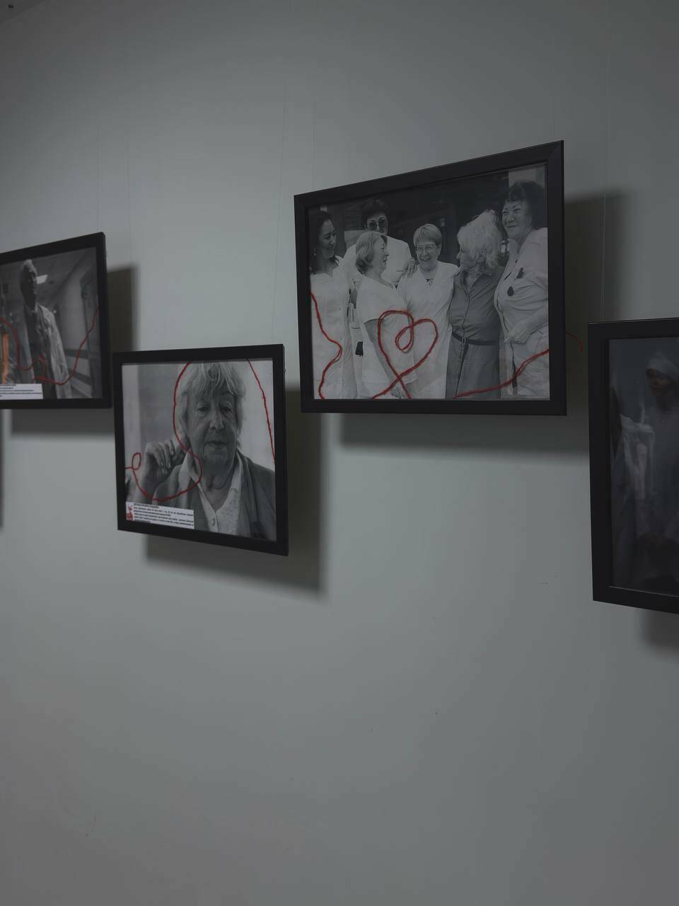 В медицинском колледже Челнов открылась фотовыставка о детях войны, ставших врачами