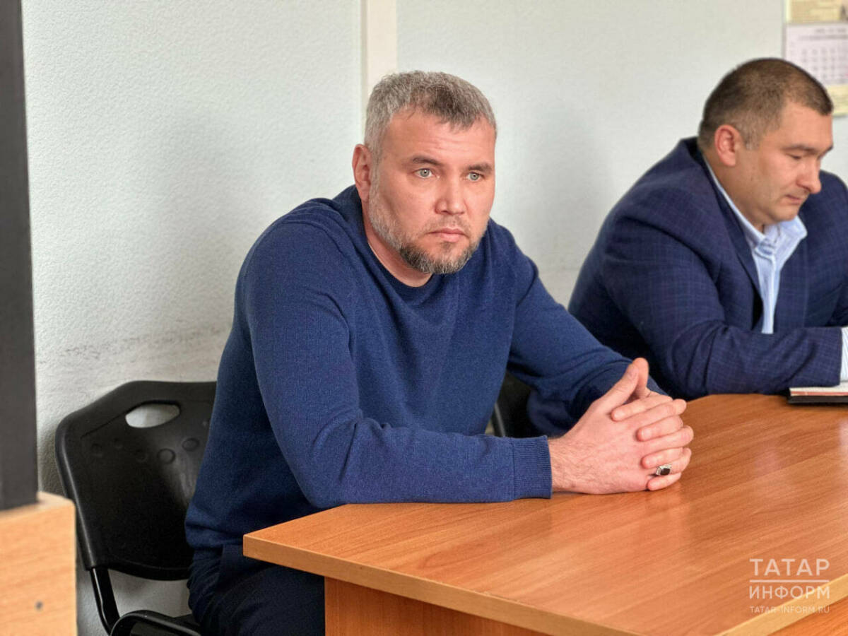 «Подари-ка мне часы и дубленку»: в Казани экс-замначальника ИК-5 судят по делу о взятках