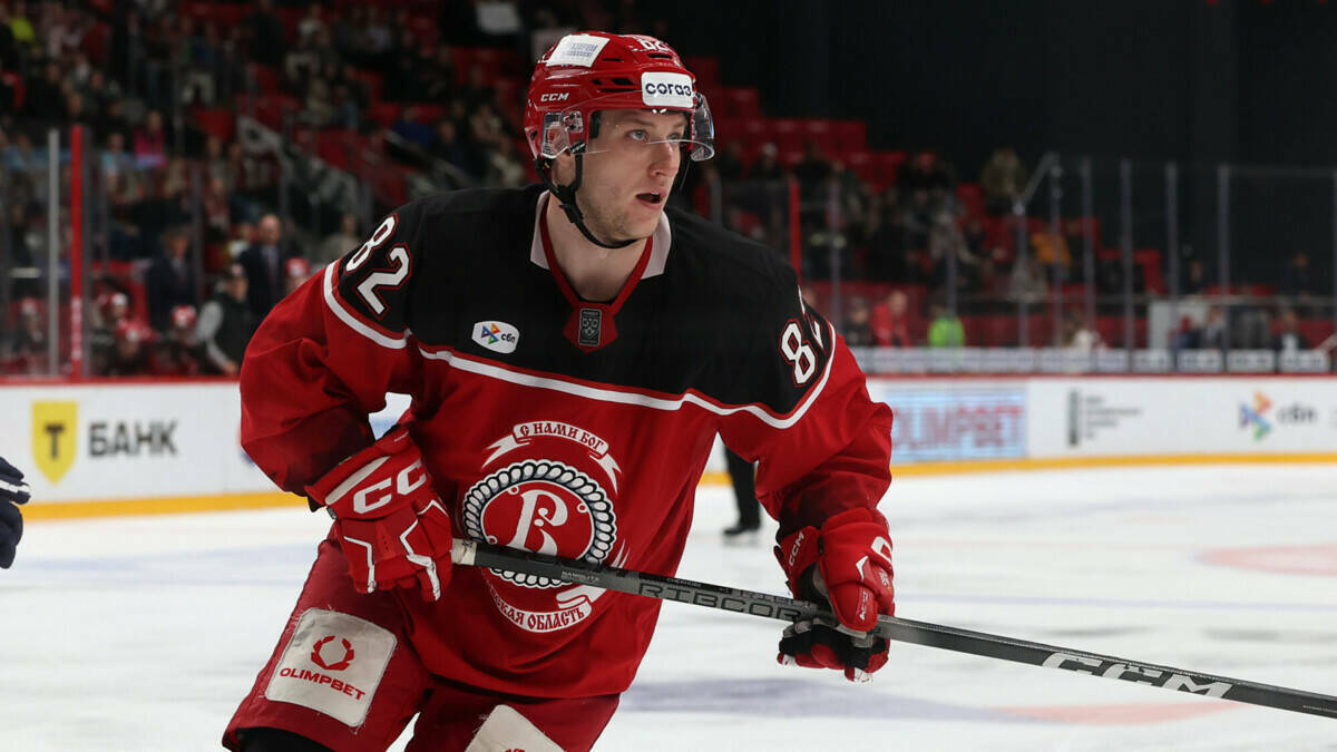 Иван Чехович перешел из «Шанхай Драгонс» в «Сибирь за 1000 рублей