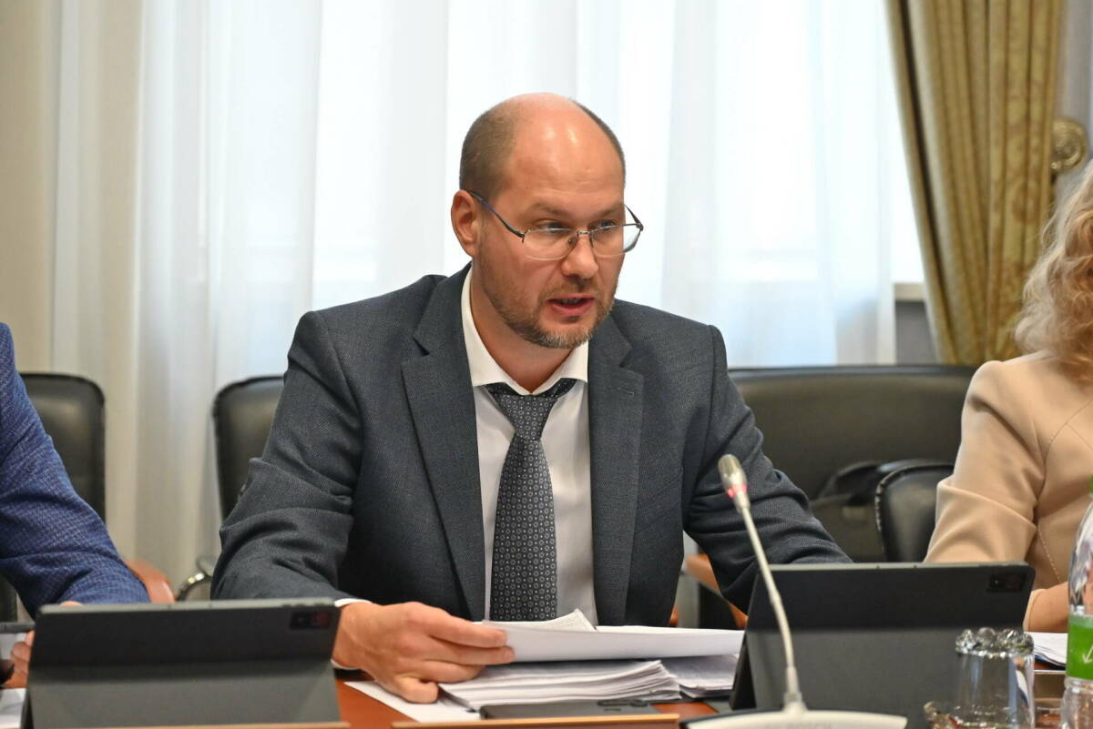 Зарплаты бюджетников в Татарстане будут расти на 10% в год