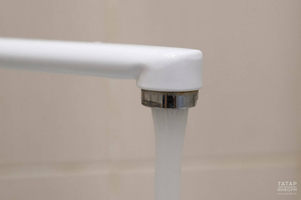 Завтра в части домов Ново-Савиновского района Казани вода может стать зеленой