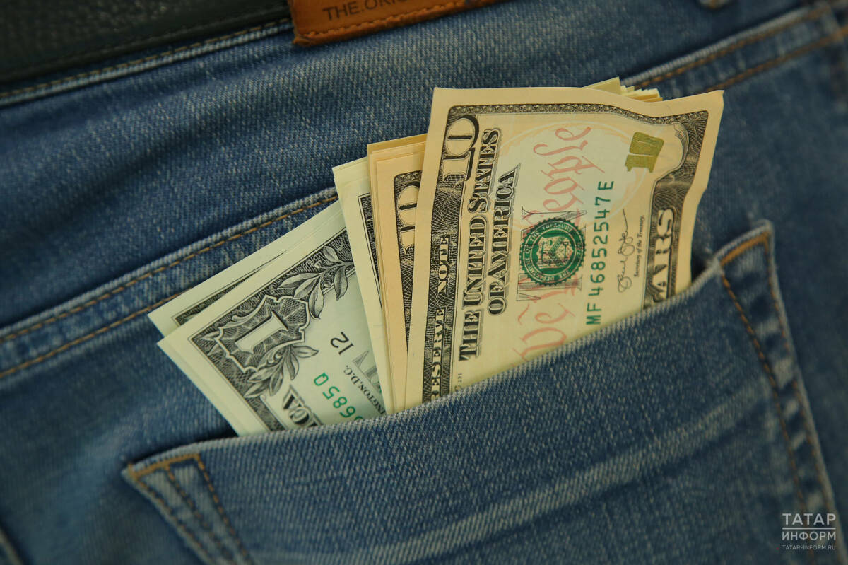 Экономист Ордов: «Доллар теряет свои позиции по отношению к юаню и европейским валютам»