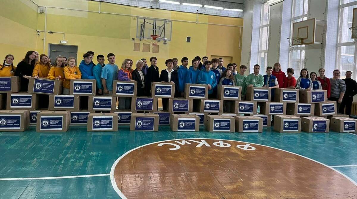 «В беде не оставят»: студенты Челнов собрали помощь для жителей новых регионов