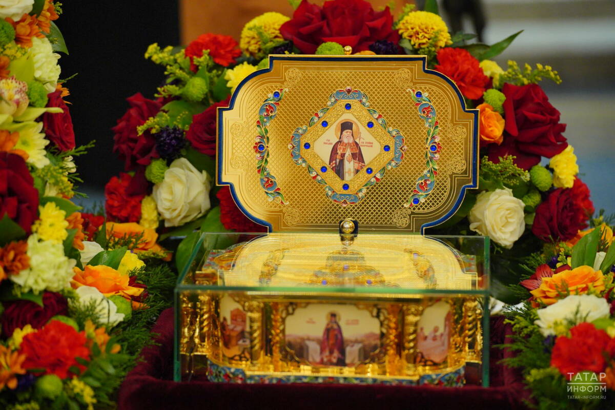 «Творил чудеса при жизни, творит и после смерти»: в Казань прибыли мощи Луки Крымского