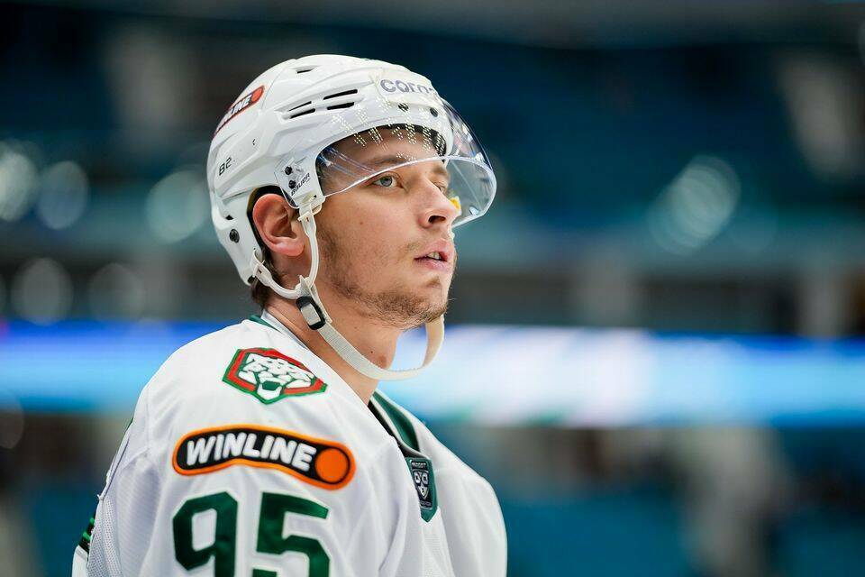 Галимов оценил свои выступления: Набираю форму, хорошо наше звено играет. Доволен!