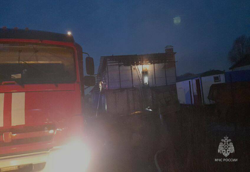 В Альметьевске на пожаре в сауне пострадал мужчина