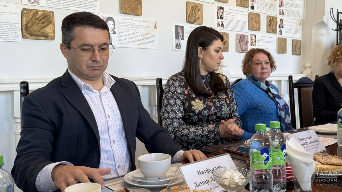 Татарстанские кинопавильоны, будущее Генконсульство Индии и Болливуд обсудили в Казани