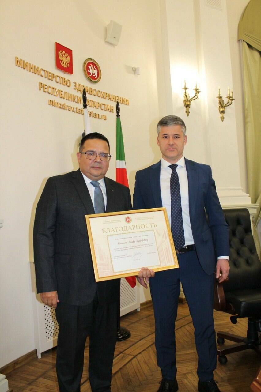 В Казани врача детской поликлиники наградили за успешное выполнение боевых задач на СВО