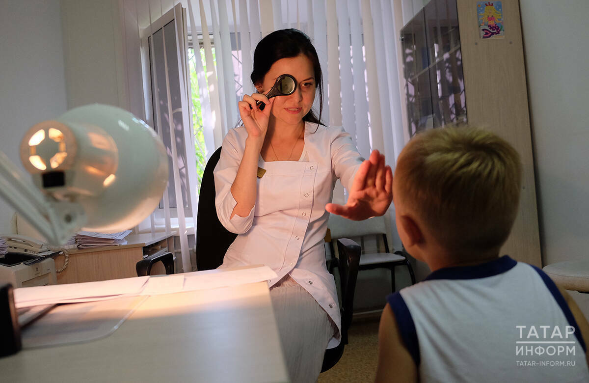 Среди детей зумеров будет много близоруких: как защитить зрение ребенка в цифровую эпоху