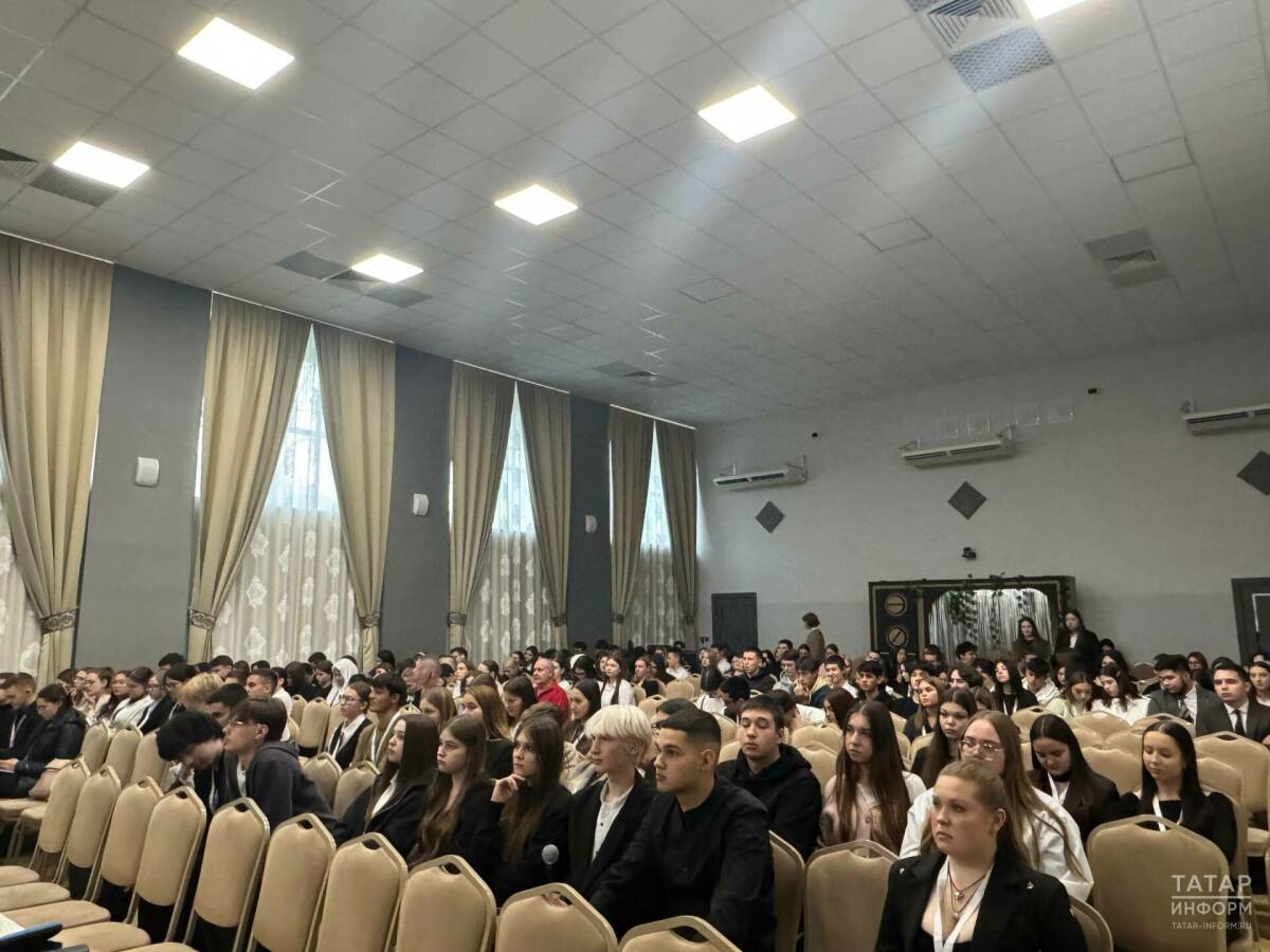 Более 300 казанских студентов представили карьерные планы крупным работодателям