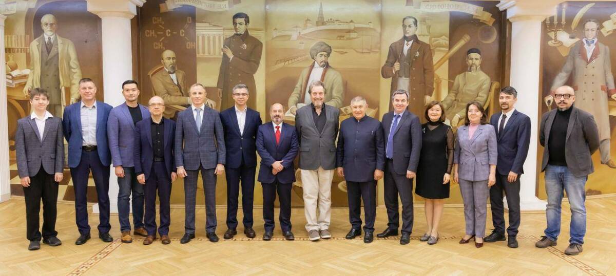 Рифкат Минниханов пригласил Эррола Маска на форум Kazan Digital Week — 2026